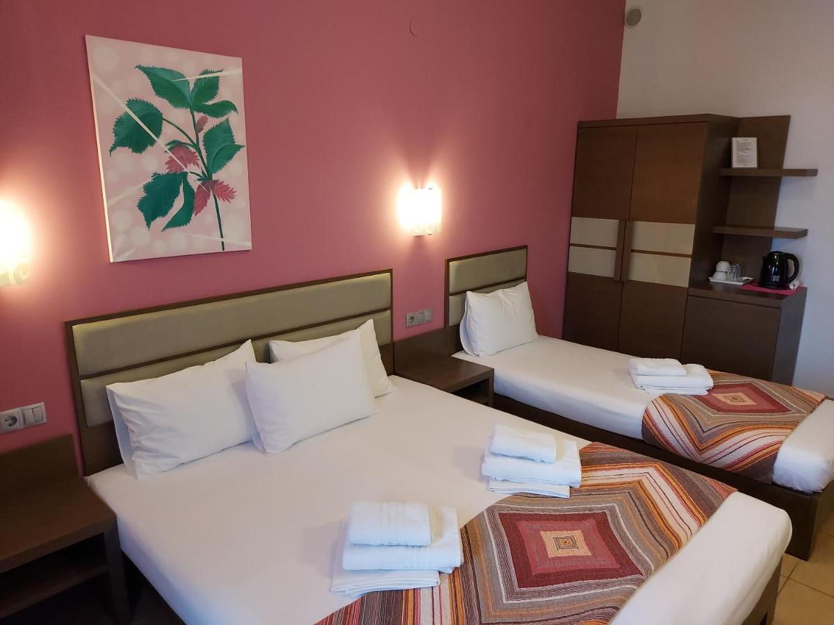 Hotel Epavlis Eleftheriadi Paralía Dış mekan fotoğraf